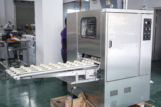 Linha de produção de tortilhas certificada CE ISO com sistema de controlo Delta para produção de 200-300 peças/h