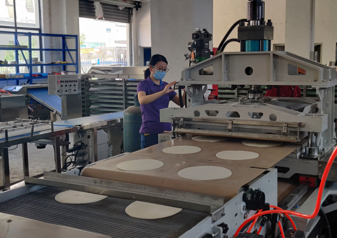 Máquina de fabricação de tortilhas de baixa energia de alta velocidade 2000pcs/h 7