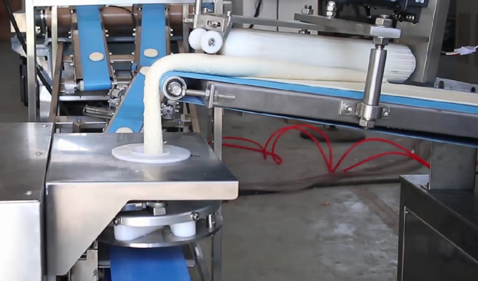 Máquina de fabricação de tortilhas de baixa energia de alta velocidade 2000pcs/h 6